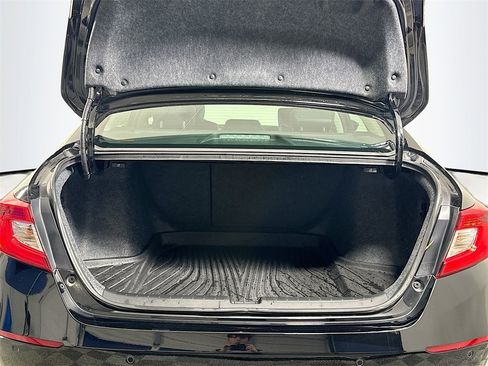 Certified 2022 Honda Accord Touring image 16