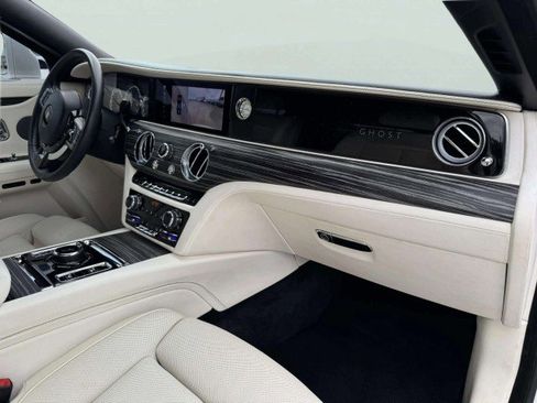Used 2021 Rolls-Royce Ghost AWD/4WD image 55