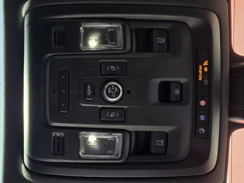 Used 2021 Chevrolet Tahoe RST image 25