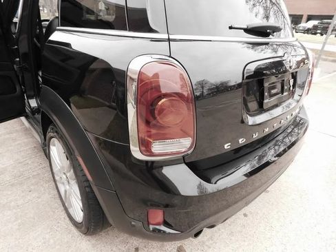 Used 2017 MINI Cooper Countryman ALL4 AWD/4WD image 21
