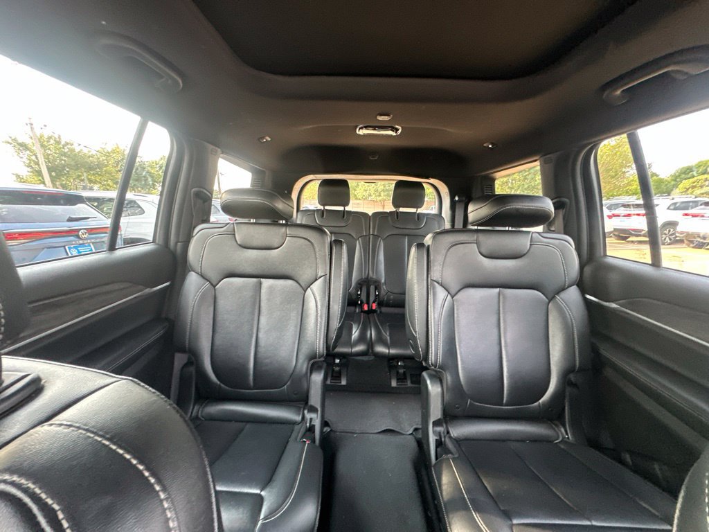 Used 2024 Jeep Grand Cherokee L Limited RWD image 22