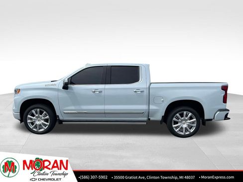 Certified 2026 Chevrolet Silverado 1500 High Country AWD/4WD image 3