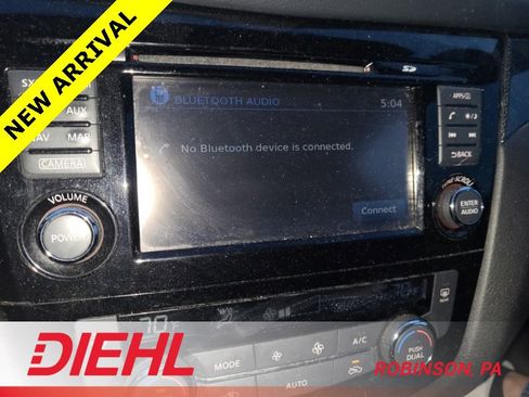 Used 2016 Nissan Rogue SL w/ SL Premium Package image 8