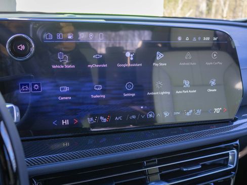 New 2026 Chevrolet Traverse High Country image 15