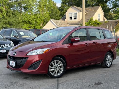 Used 2013 MAZDA MAZDA5 Sport FWD image 2