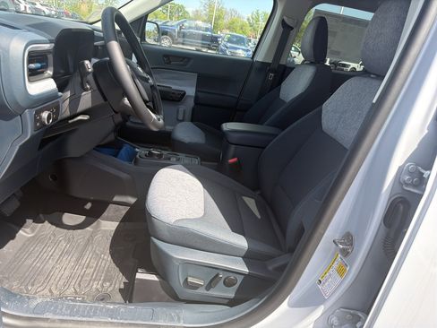 New 2025 Ford Maverick XLT w/ XLT Luxury Package FWD image 12