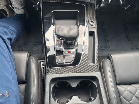 Used 2024 Audi SQ5 Premium Plus image 29