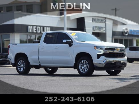 Used 2023 Chevrolet Silverado 1500 LT w/ Protection Package AWD/4WD image 1