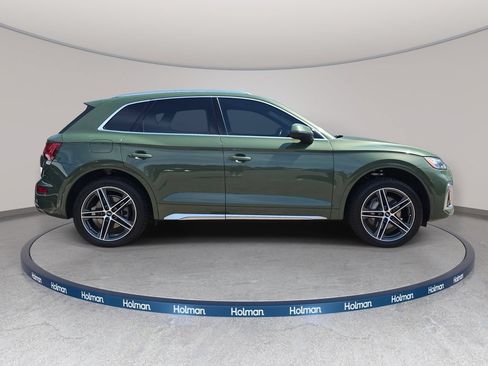 Certified 2021 Audi Q5 e Premium AWD/4WD image 5