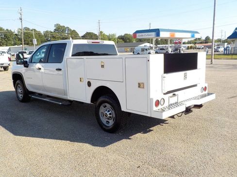 Used 2022 Chevrolet Silverado 2500 W/T w/ WT Convenience Package AWD/4WD image 3