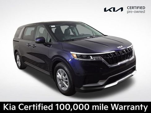 Certified 2024 Kia Carnival LX FWD image 4