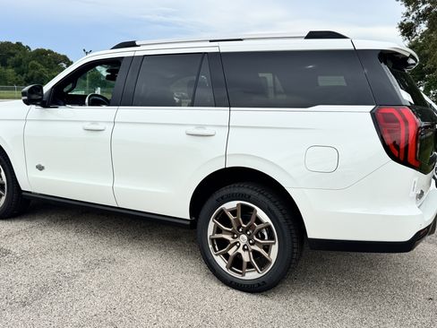 New 2027 Ford Expedition King Ranch AWD/4WD image 3