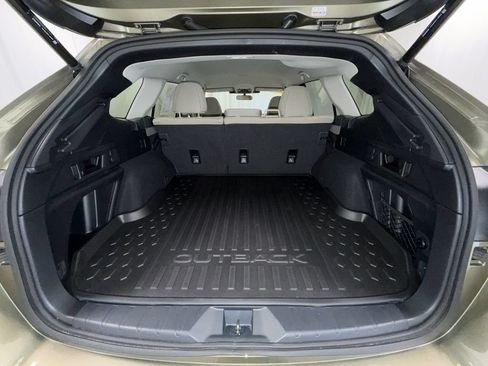 Certified 2025 Subaru Outback Premium AWD/4WD image 17