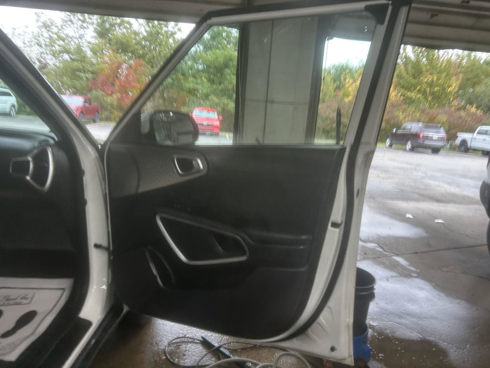 Used 2024 Kia Soul LX w/ Option Group 015 FWD image 22