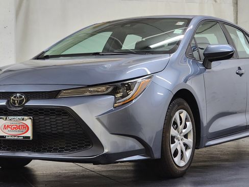 Used 2022 Toyota Corolla LE image 10