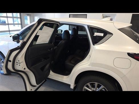 New 2025 MAZDA CX-5 AWD 2.5 S w/ Select Package image 39