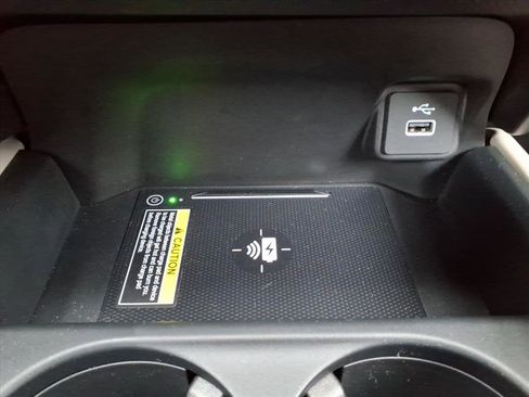 Certified 2025 Honda HR-V EX-L image 24