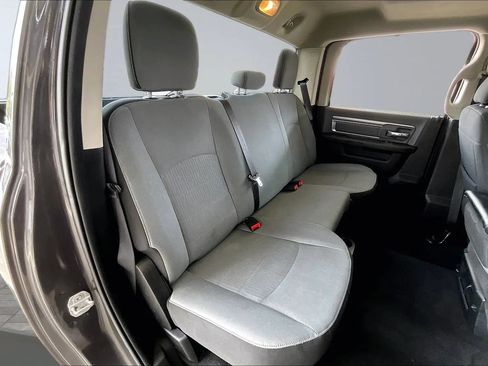 Used 2022 RAM 1500 Classic SLT RWD image 23