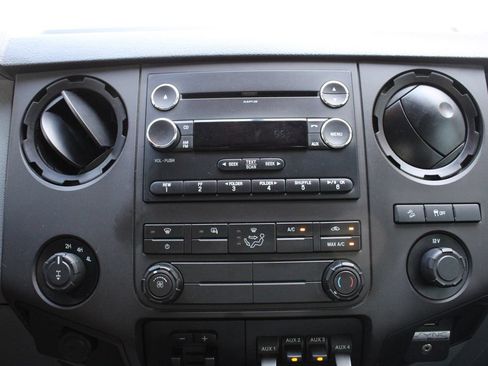 Used 2015 Ford F350 XL AWD/4WD image 12
