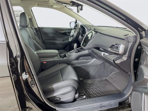 Used 2025 Subaru Legacy Limited w/ Popular Package #3 image 31