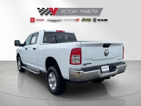 Used 2024 RAM 2500 Big Horn AWD/4WD image 3