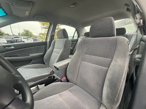 Used 2003 Honda Accord LX image 10