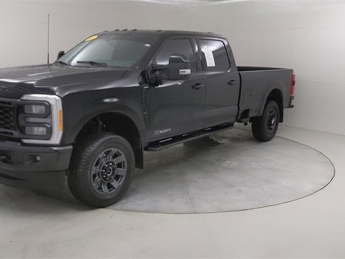 Certified 2023 Ford F250 Lariat w/ Lariat Ultimate Package image 22