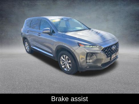 Used 2019 Hyundai Santa Fe SEL image 9