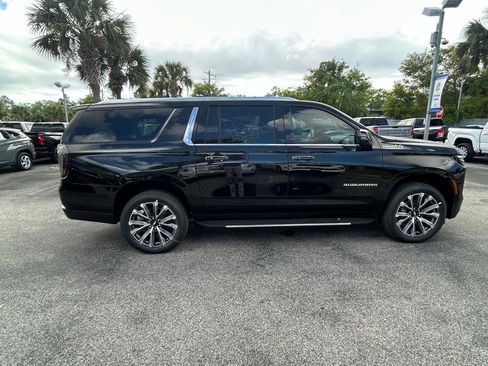 New 2026 Chevrolet Suburban High Country w/ Sun And Tow Package RWD image 7