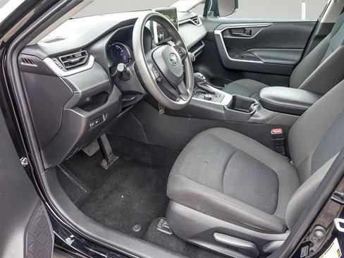 Certified 2024 Toyota RAV4 LE AWD/4WD image 11