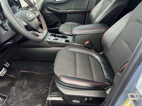 Certified 2023 Ford Escape ST-Line w/ Tech Pack #1 image 18