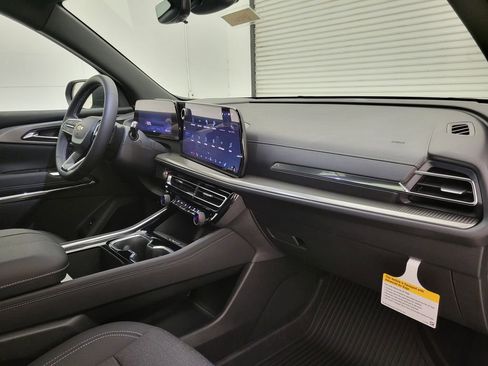 New 2026 Chevrolet Traverse LT w/ Sun and Wheel Package image 37