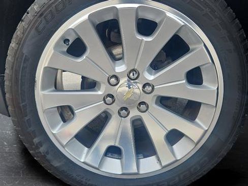 Used 2015 Chevrolet Tahoe LT AWD/4WD image 36