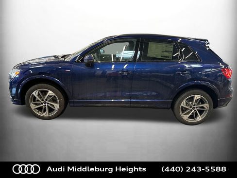 New 2025 Audi Q3 2.0T Premium image 3