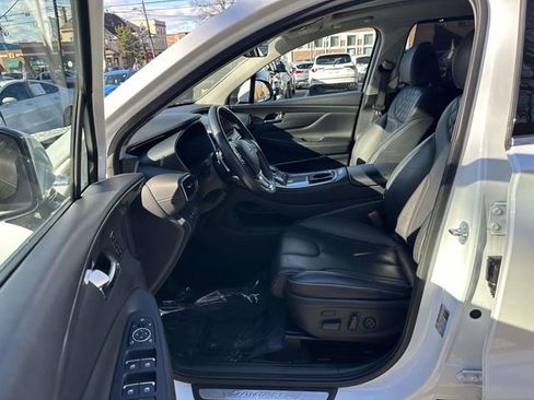 Used 2023 Hyundai Santa Fe Limited image 16