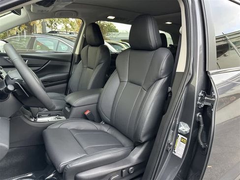 New 2026 Subaru Ascent Limited image 11