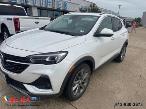 Used 2021 Buick Encore GX Essence w/ Experience Buick Package FWD image 1
