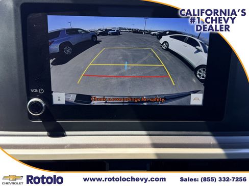 Used 2025 Toyota Tacoma TRD Off-Road AWD/4WD image 25