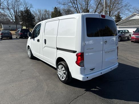 Used 2020 Nissan NV200 SV w/ Sliding Glass Door Package image 5