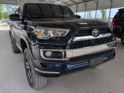Used 2018 Toyota 4Runner Limited AWD/4WD image 2