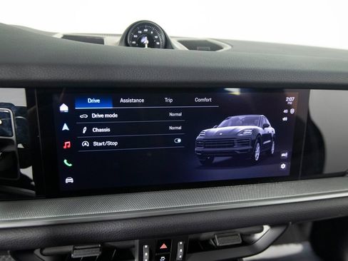 Certified 2026 Porsche Cayenne Coupe AWD/4WD image 27
