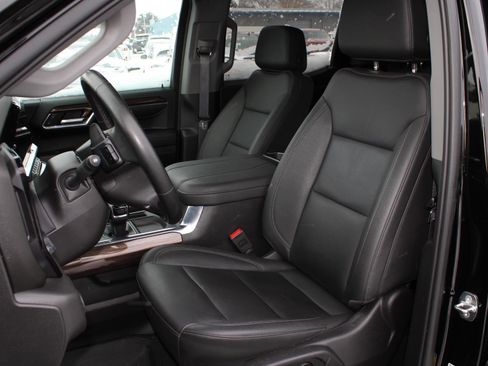 Used 2024 Chevrolet Silverado 1500 LT Trail Boss w/ LT Trail Boss Premium Package image 13