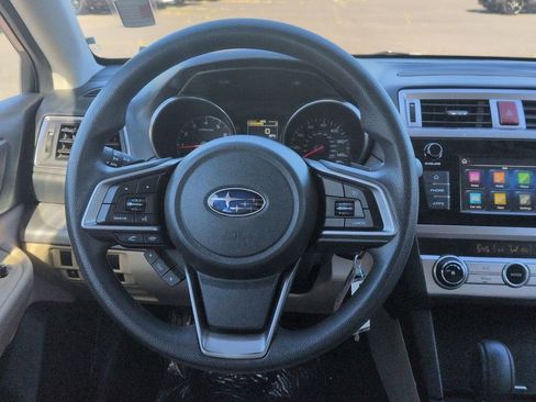 Used 2018 Subaru Outback 2.5i AWD/4WD image 13