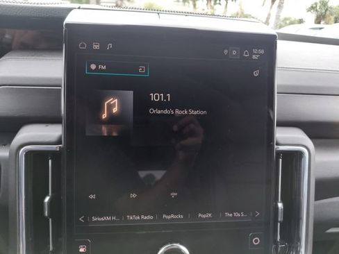 Used 2025 GMC Yukon Denali AWD/4WD image 25
