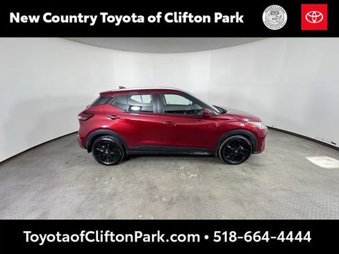 Used 2024 Nissan Kicks SV w/ Interior Electronics Package image 2