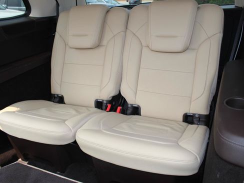 Used 2017 Mercedes-Benz GLS 450 4MATIC image 20