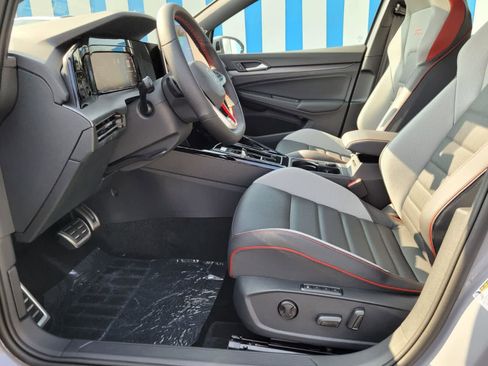 New 2025 Volkswagen GTI SE image 3