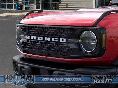 New 2026 Ford Bronco Big Bend w/ Black Diamond Package AWD/4WD image 19