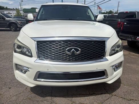 Used 2017 INFINITI QX80 2WD w/ Driver Assistance Package image 2