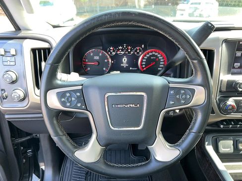 Used 2015 GMC Sierra 2500 Denali w/ Duramax Plus Package image 18